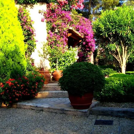 La Desirade Apartment